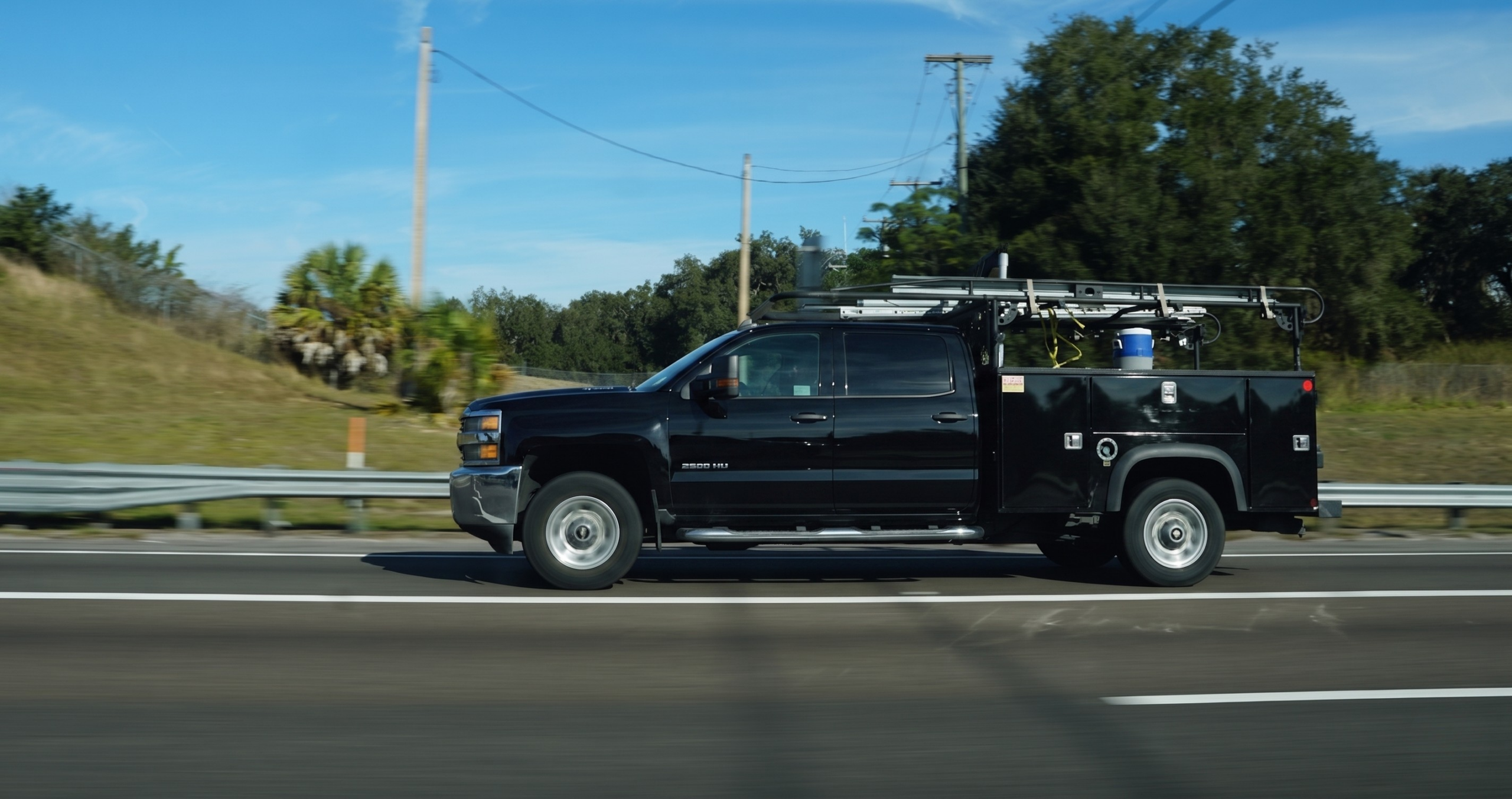 Image of a black fx4 truck with nerf bars