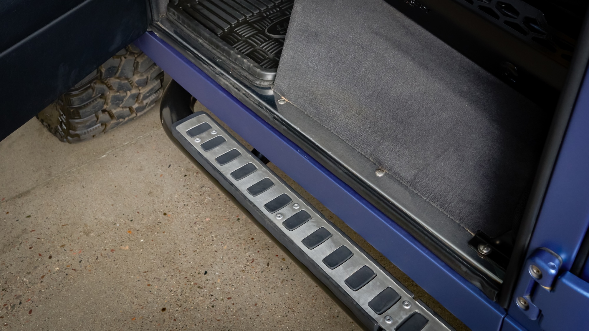 Image of a black Toyota 4Runner with upgraded suspension